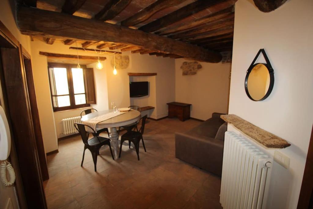 Casa Vacanze Castiglione - 4 Posti Letto Castiglione della Valle المظهر الخارجي الصورة